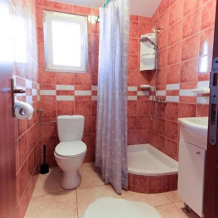 Apartment Tina Vir