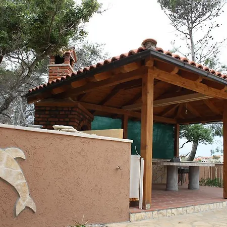 Apartment Tina Vir